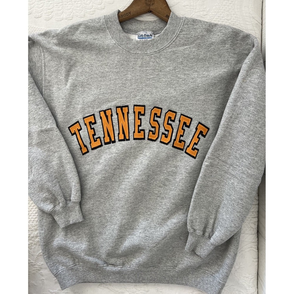 Vintage Tennessee Volunteers Sweatshirt Mens Patch Spellout Vols Medium